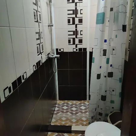 гірські подорожі Apartman *