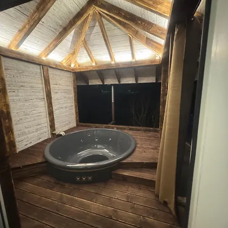 Apartman гірські подорожі Szlavszke