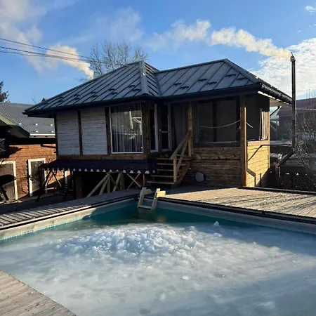 Apartman гірські подорожі *