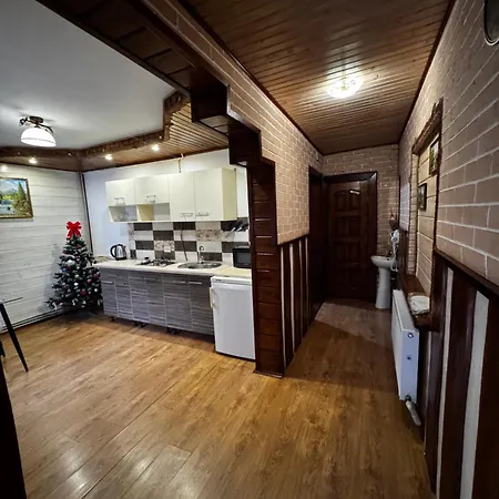 гірські подорожі Apartman