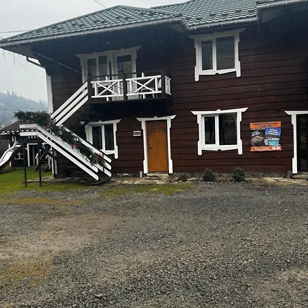 гірські подорожі Apartman *